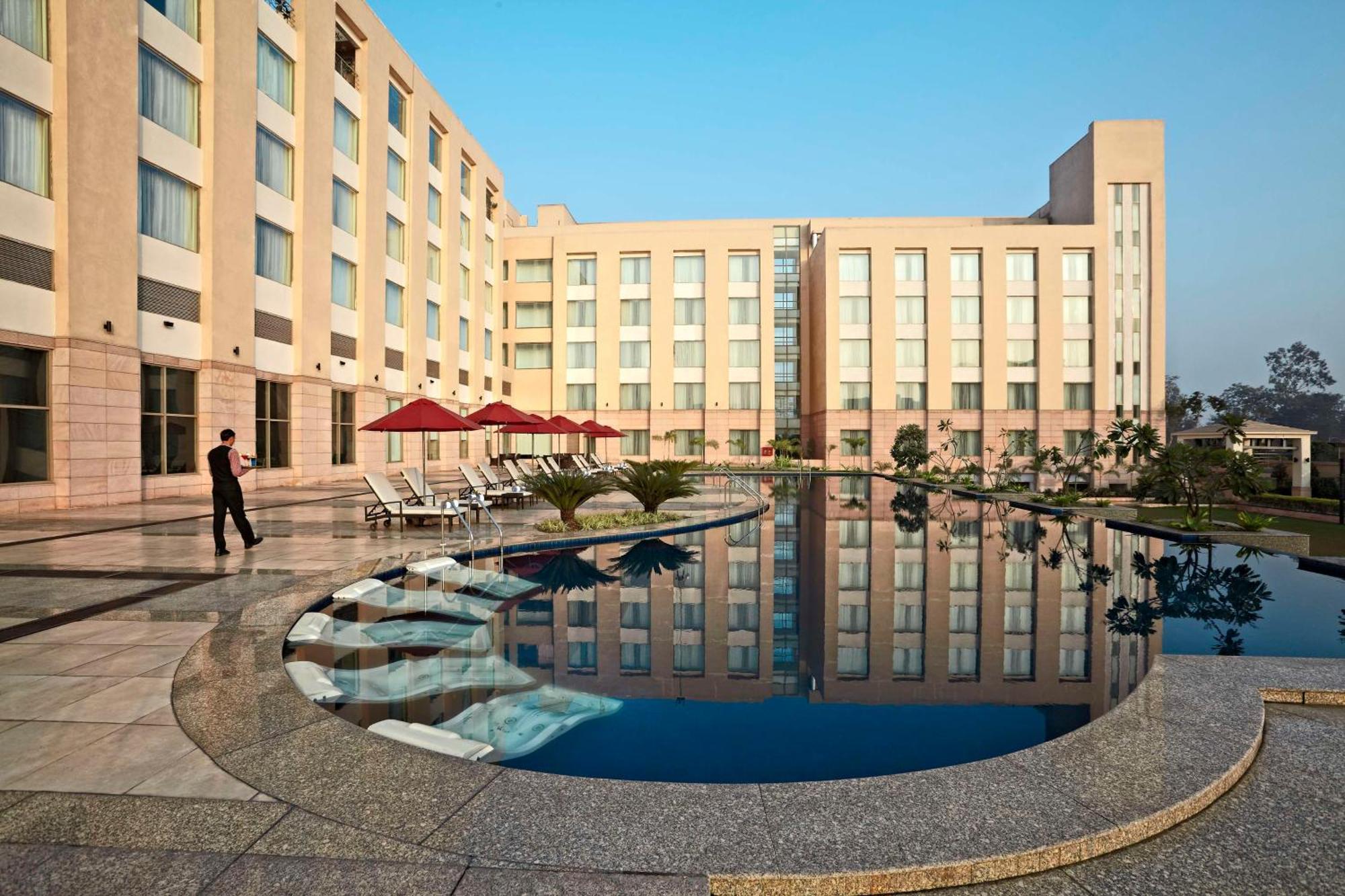 Radisson Blu Hotel Rudrapur 외부 사진