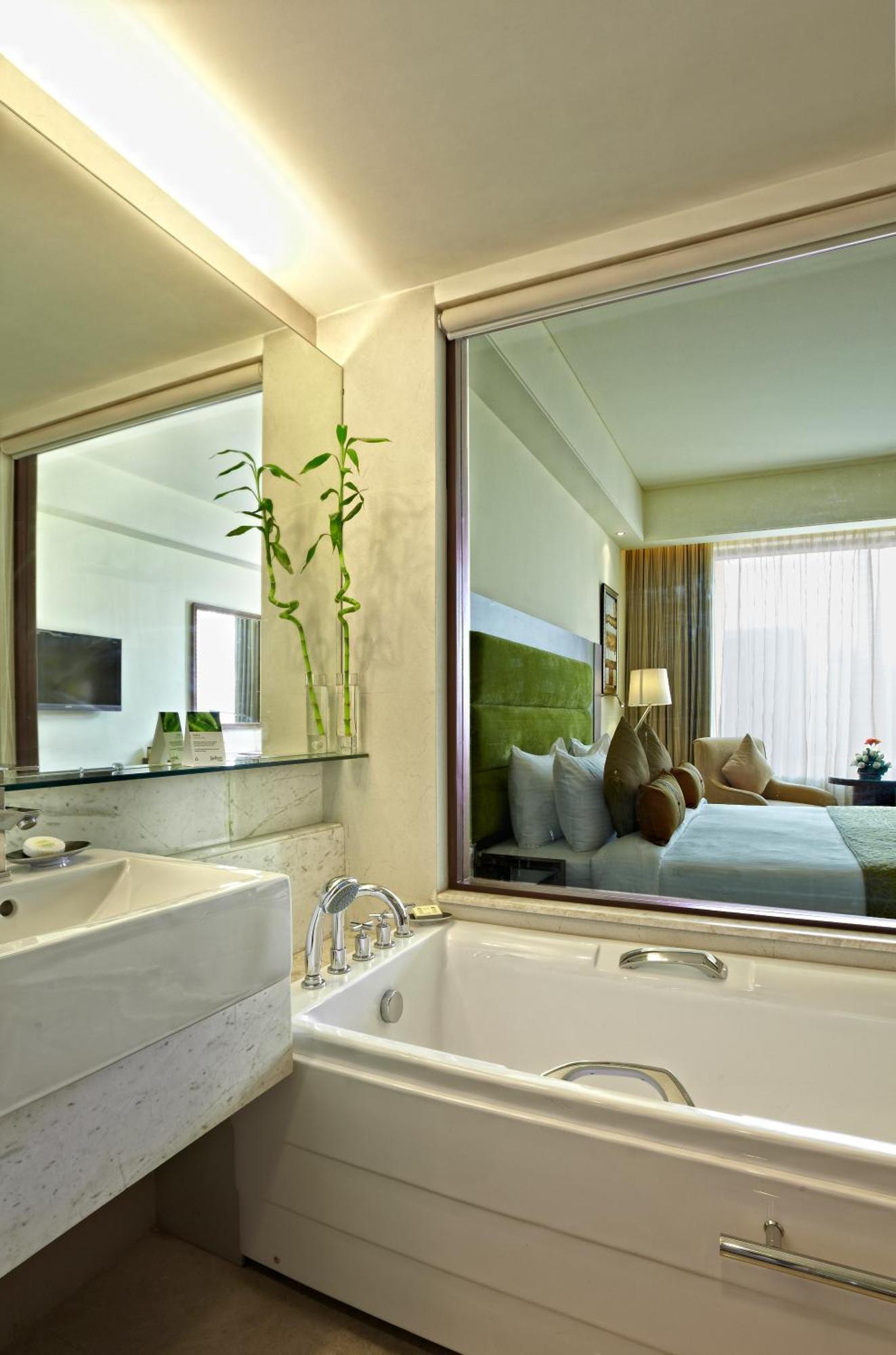 Radisson Blu Hotel Rudrapur 외부 사진